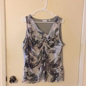 BRAND NEW FLORAL TANK